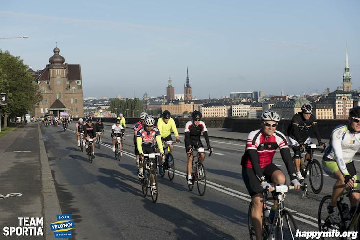 Bild från Velothon Stockholm 2015 - 165km
