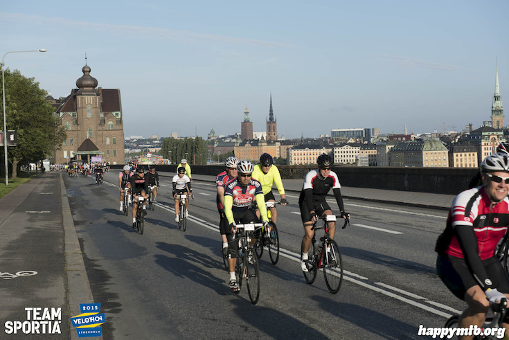 Bild från Velothon Stockholm 2015 - 165km