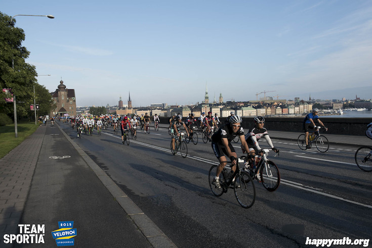 Bild från Velothon Stockholm 2015 - 165km