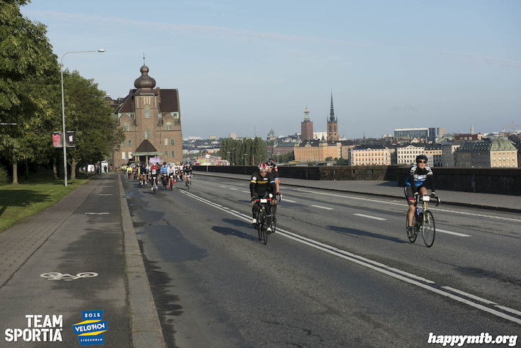 Bild från Velothon Stockholm 2015 - 165km