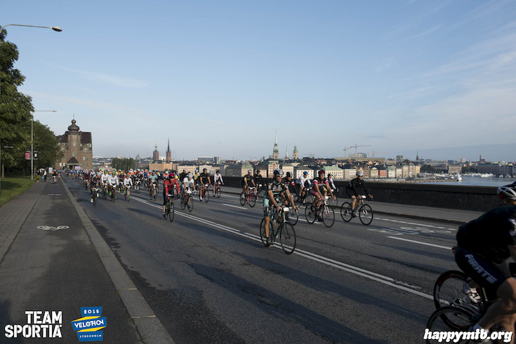 Bild från Velothon Stockholm 2015 - 165km