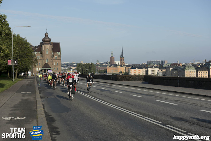 Bild från Velothon Stockholm 2015 - 165km