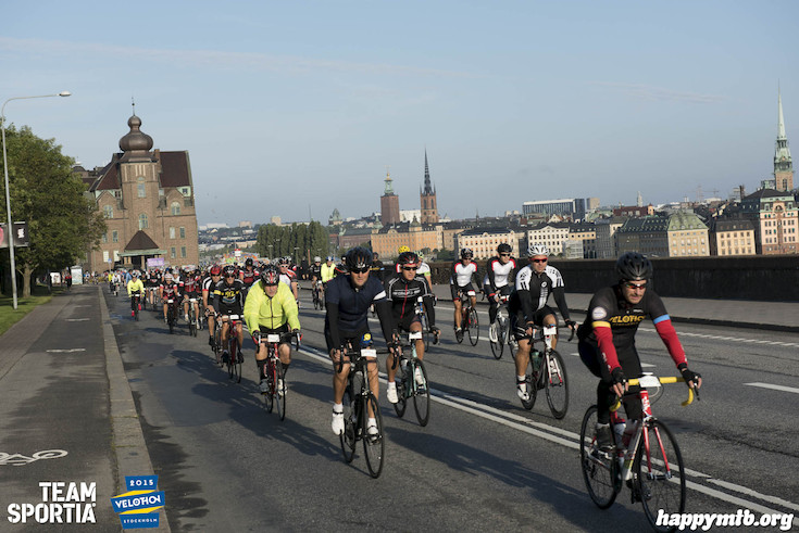 Bild från Velothon Stockholm 2015 - 165km