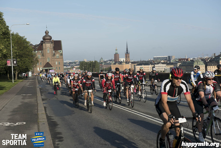 Bild från Velothon Stockholm 2015 - 165km