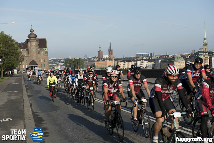 Bild från Velothon Stockholm 2015 - 165km
