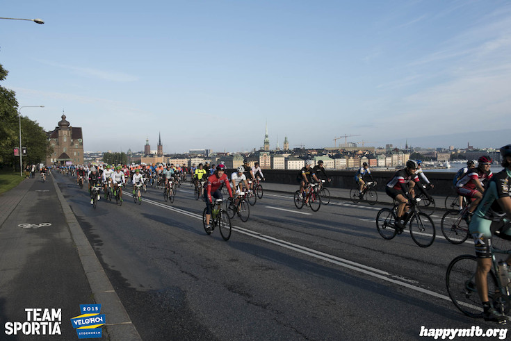 Bild från Velothon Stockholm 2015 - 165km