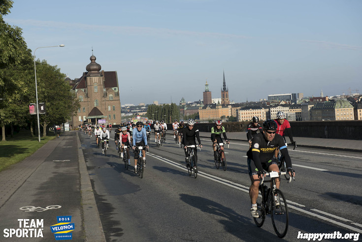 Bild från Velothon Stockholm 2015 - 165km