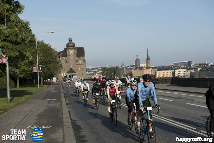 Bild från Velothon Stockholm 2015 - 165km