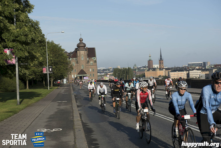 Bild från Velothon Stockholm 2015 - 165km