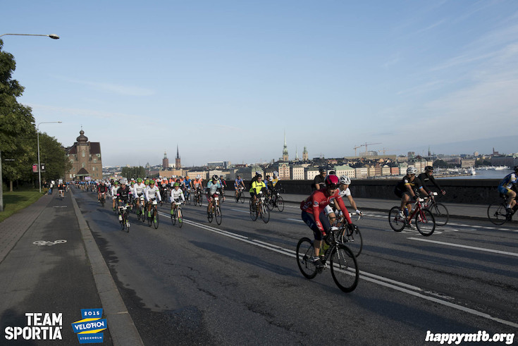 Bild från Velothon Stockholm 2015 - 165km