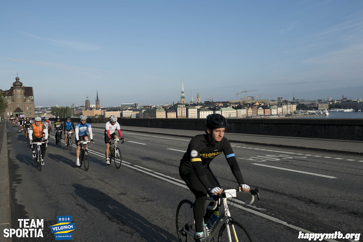 Bild från Velothon Stockholm 2015 - 165km