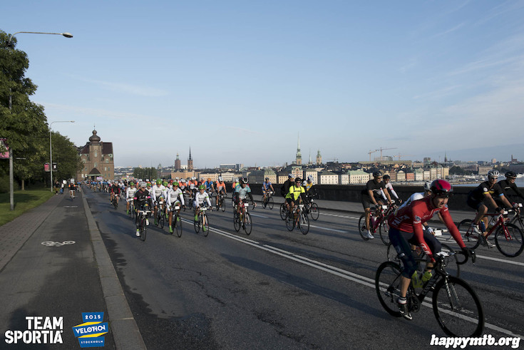 Bild från Velothon Stockholm 2015 - 165km