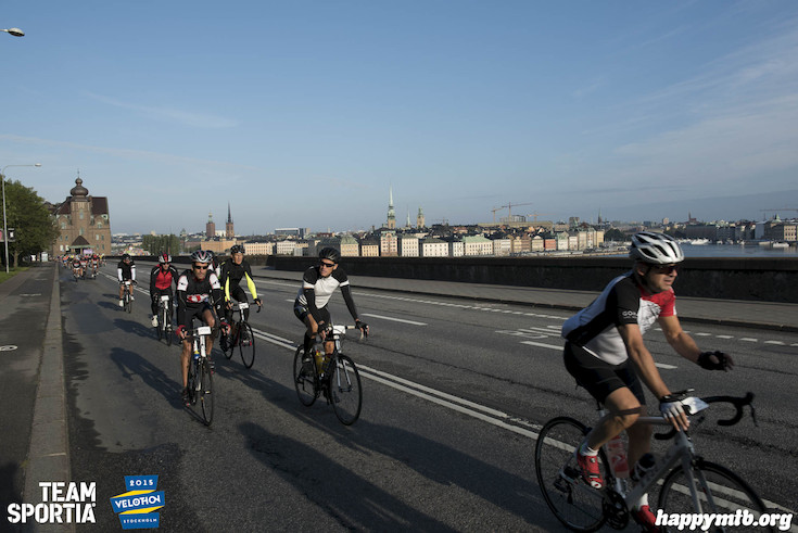 Bild från Velothon Stockholm 2015 - 165km