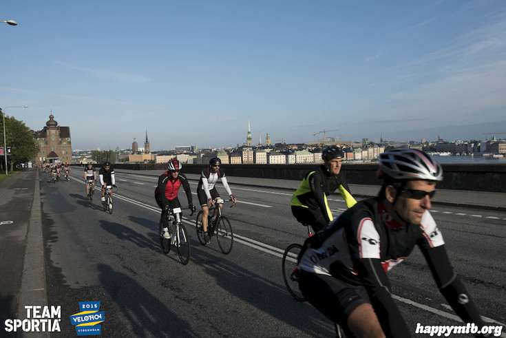 Bild från Velothon Stockholm 2015 - 165km