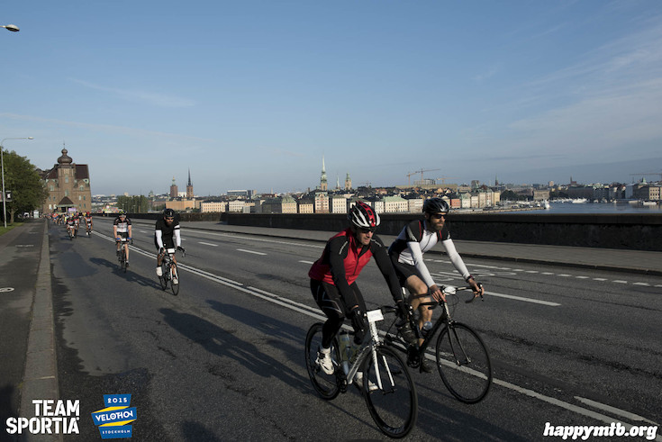 Bild från Velothon Stockholm 2015 - 165km