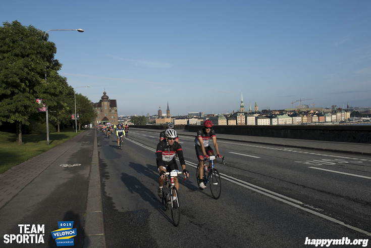 Bild från Velothon Stockholm 2015 - 165km