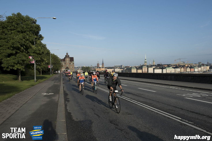 Bild från Velothon Stockholm 2015 - 165km