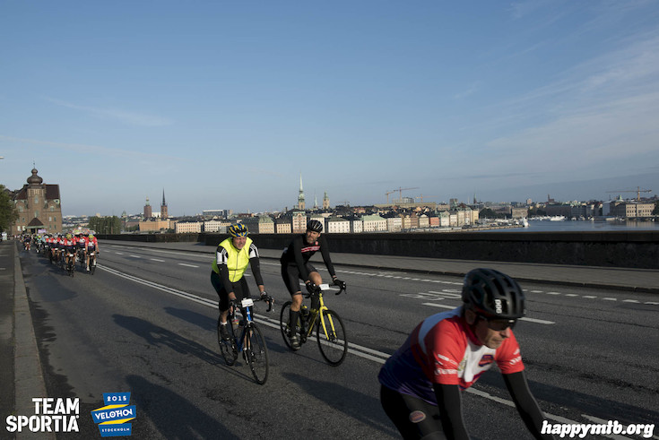 Bild från Velothon Stockholm 2015 - 165km