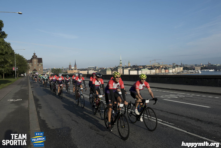 Bild från Velothon Stockholm 2015 - 165km