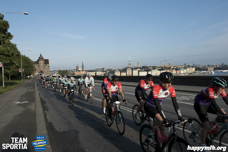 Bild från Velothon Stockholm 2015 - 165km
