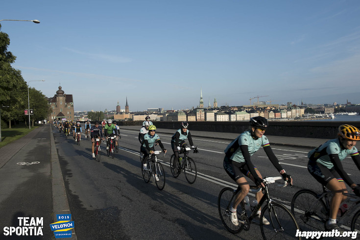 Bild från Velothon Stockholm 2015 - 165km