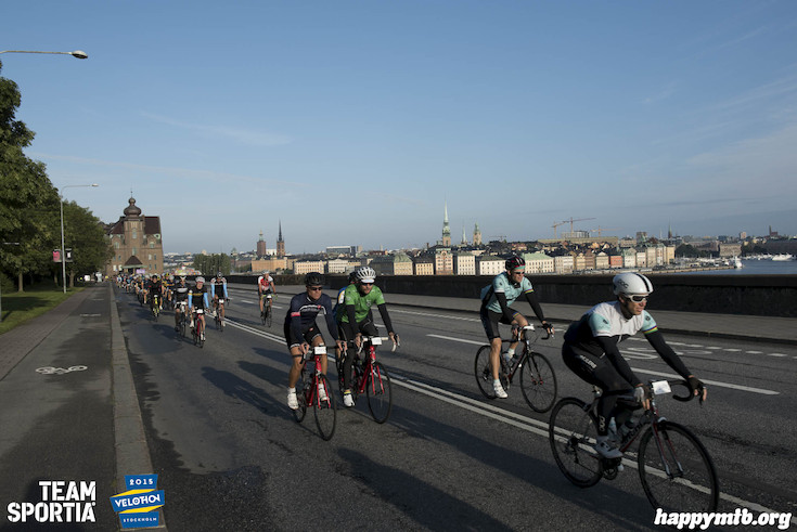 Bild från Velothon Stockholm 2015 - 165km
