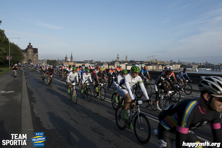 Bild från Velothon Stockholm 2015 - 165km
