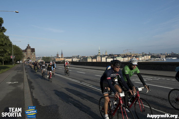 Bild från Velothon Stockholm 2015 - 165km