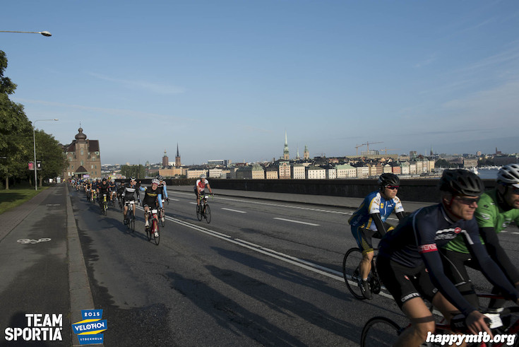 Bild från Velothon Stockholm 2015 - 165km
