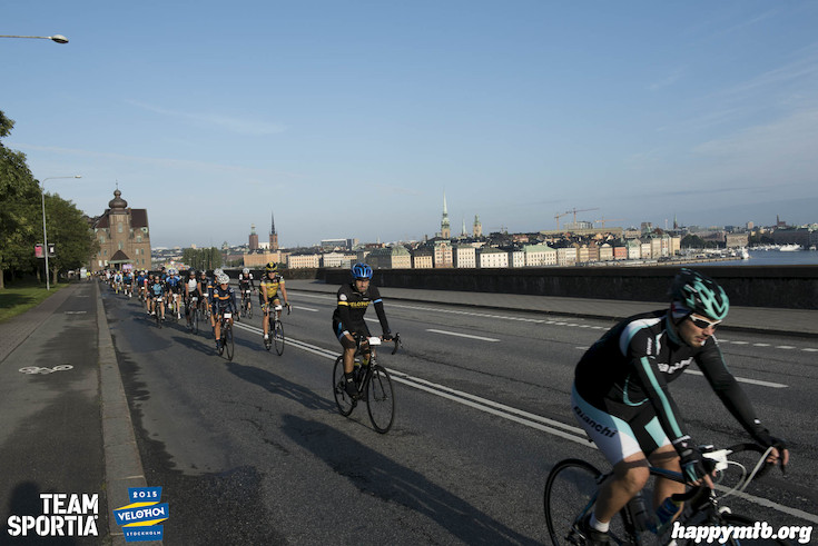 Bild från Velothon Stockholm 2015 - 165km
