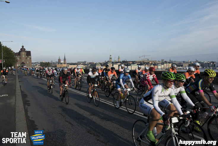Bild från Velothon Stockholm 2015 - 165km