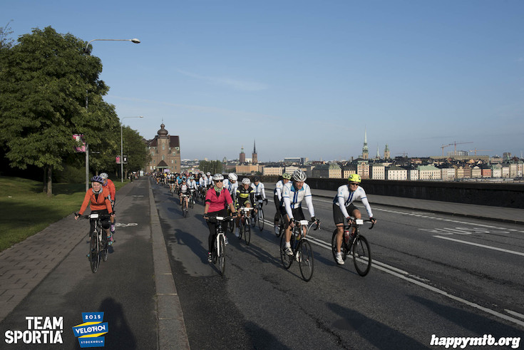 Bild från Velothon Stockholm 2015 - 165km