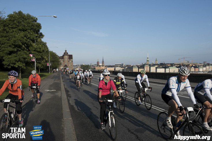 Bild från Velothon Stockholm 2015 - 165km