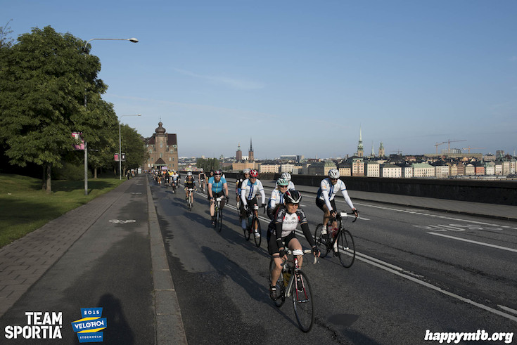 Bild från Velothon Stockholm 2015 - 165km