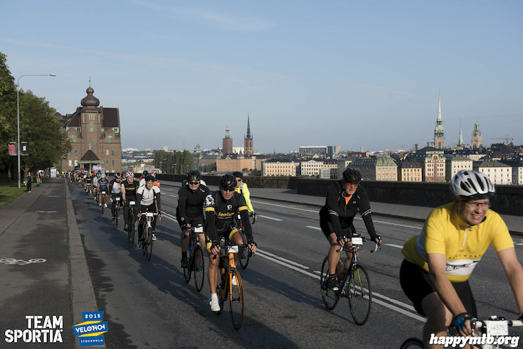 Bild från Velothon Stockholm 2015 - 165km