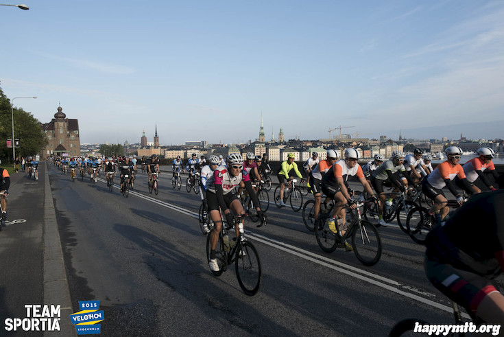 Bild från Velothon Stockholm 2015 - 165km