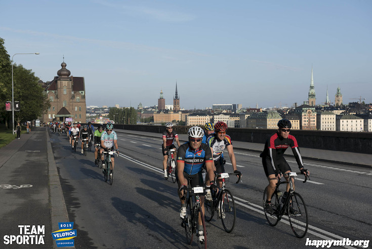 Bild från Velothon Stockholm 2015 - 165km