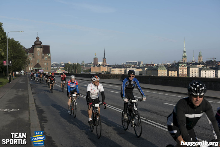 Bild från Velothon Stockholm 2015 - 165km