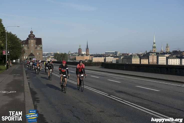Bild från Velothon Stockholm 2015 - 165km