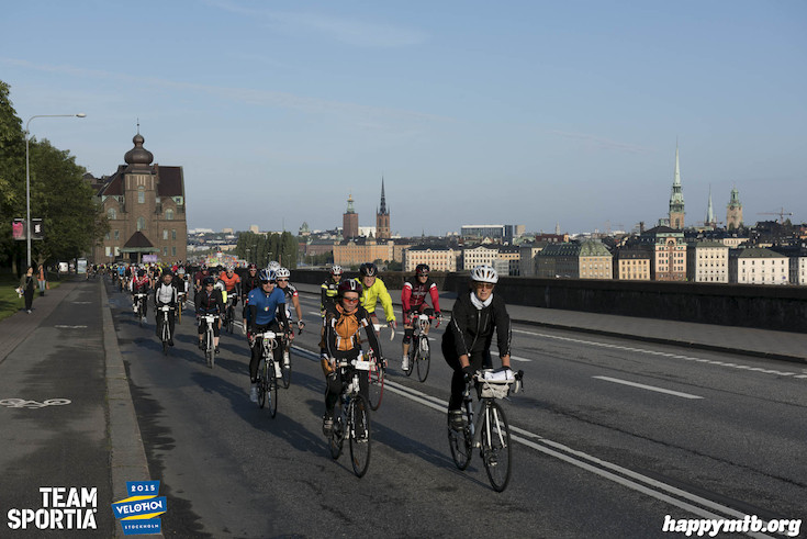 Bild från Velothon Stockholm 2015 - 165km