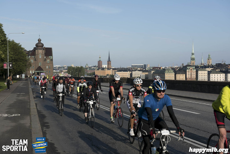 Bild från Velothon Stockholm 2015 - 165km