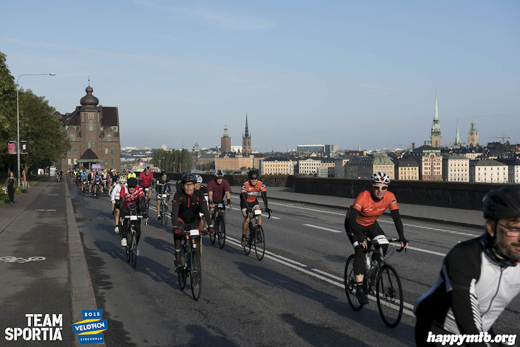 Bild från Velothon Stockholm 2015 - 165km