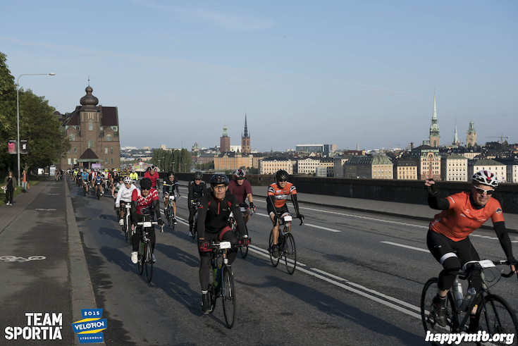 Bild från Velothon Stockholm 2015 - 165km