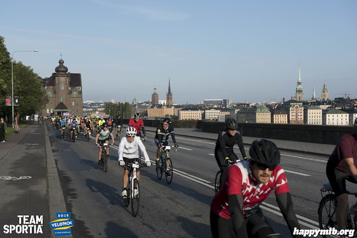 Bild från Velothon Stockholm 2015 - 165km