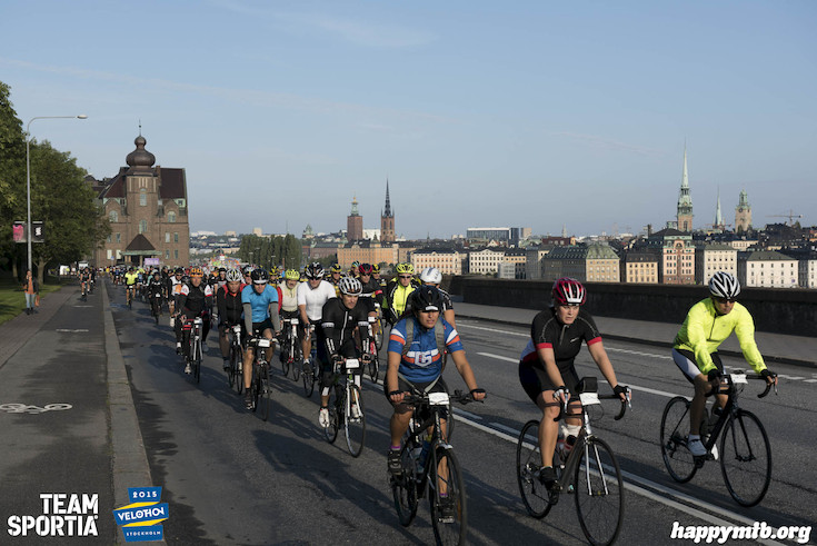 Bild från Velothon Stockholm 2015 - 165km