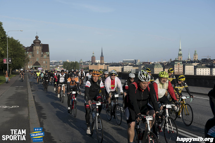 Bild från Velothon Stockholm 2015 - 165km