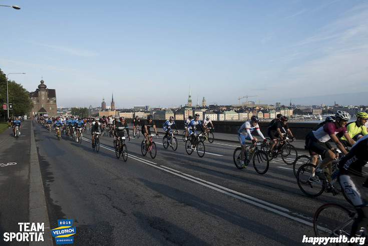 Bild från Velothon Stockholm 2015 - 165km