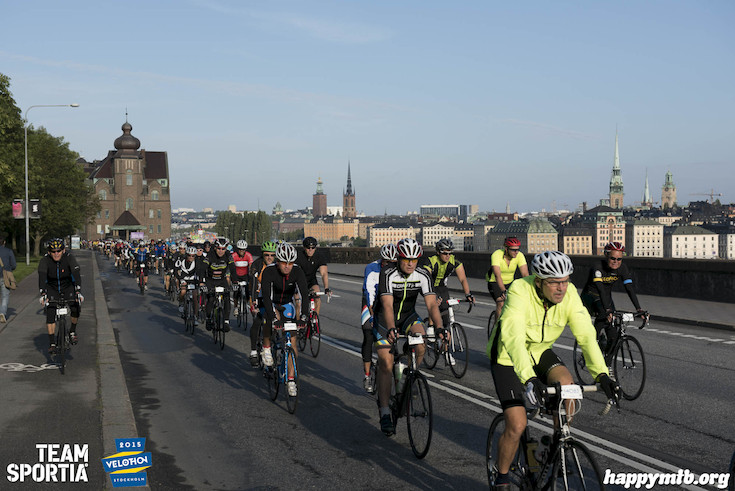 Bild från Velothon Stockholm 2015 - 165km