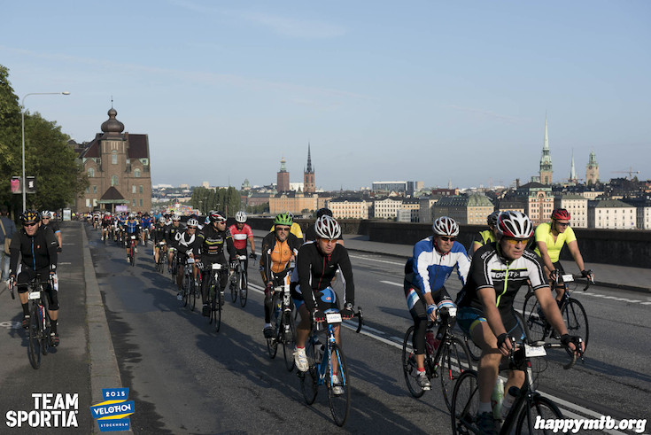 Bild från Velothon Stockholm 2015 - 165km