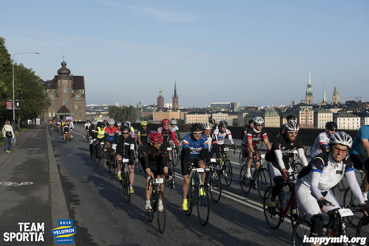 Bild från Velothon Stockholm 2015 - 165km
